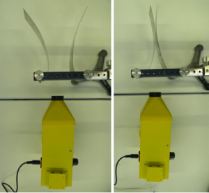 Obr. 2 Aerodynamické paradoxon (vlevo: vzduch neproudí, vpravo: vzduch proudí)